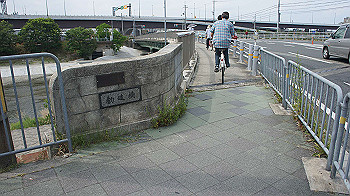 dsc00111_thumb.jpg
