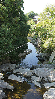 dsc00059_thumb.jpg