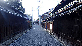 pc102339_thumb.jpg