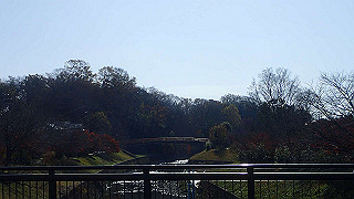 pc102394_thumb.jpg