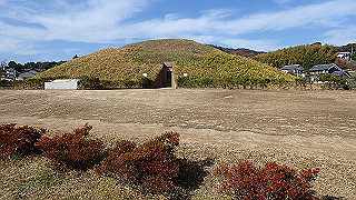 pc102412_thumb.jpg