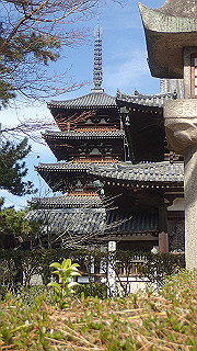 pc102426_thumb.jpg