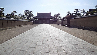 pc102451_thumb.jpg