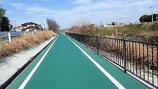 pc102481_thumb.jpg