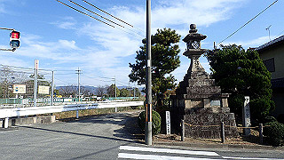 pc102496_thumb.jpg