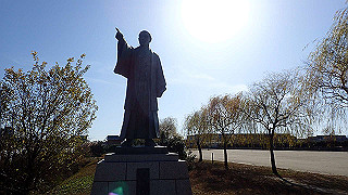 pc102521_thumb.jpg