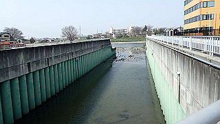 p3220846_thumb.jpg