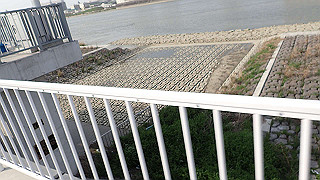 p3220986_thumb.jpg
