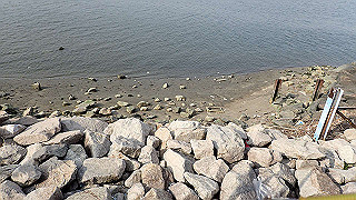 p3221018_thumb.jpg