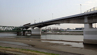 p3221080_thumb.jpg