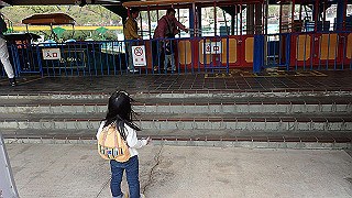 p4162039_thumb.jpg