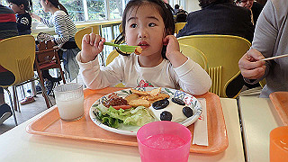 p4162109_thumb.jpg