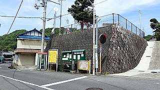 p5113079_thumb.jpg