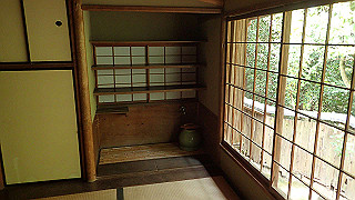 pb073364_thumb.jpg
