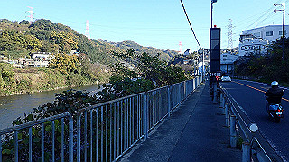 pc023228_thumb.jpg