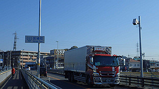 pc023244_thumb.jpg