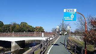 pc023289_thumb.jpg
