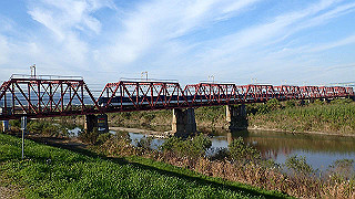 pc023361_thumb.jpg