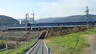 pc023362_thumb.jpg