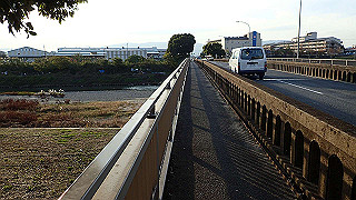 pc023383_thumb.jpg