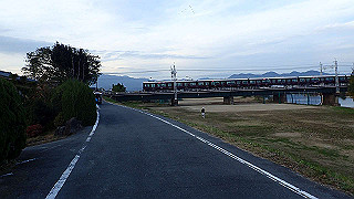 pc023492_thumb.jpg