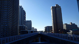 pc203219_thumb.jpg