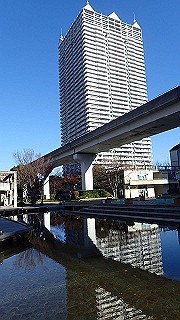 pc203240_thumb.jpg