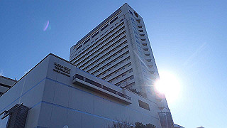pc203245_thumb.jpg