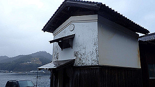 pc273309_thumb.jpg