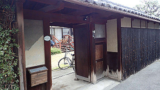 pc273322_thumb.jpg