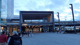 pc273362_thumb.jpg