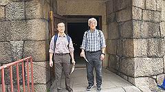 dsc00149_thumb.jpg