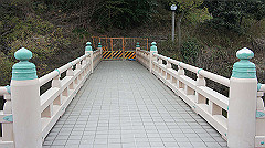 dsc00281_thumb.jpg