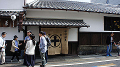 dsc00463_thumb.jpg