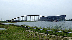 p5171545_thumb.jpg