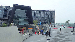 p5171551_thumb.jpg