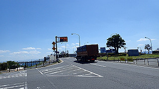 p8310698_thumb.jpg