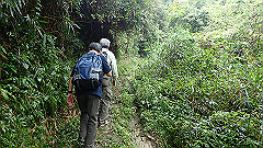 pa090068_thumb.jpg
