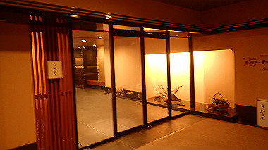 pb050201_thumb.jpg