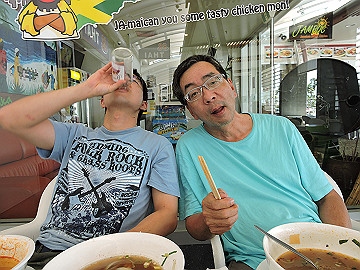 dscn1819_thumb.jpg