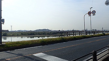 pb170603_thumb.jpg