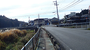 pb300646_thumb.jpg