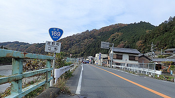 pb300757_thumb.jpg