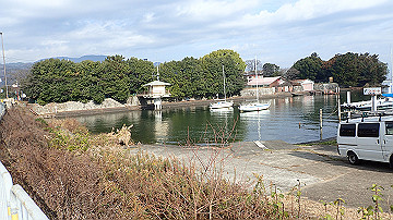pc040840_thumb.jpg