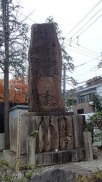 pc041038_thumb.jpg