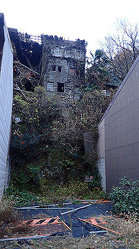pc041045_thumb.jpg