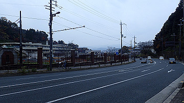 pc041049_thumb.jpg