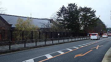 pc041056_thumb.jpg