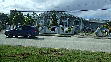 pc110153_thumb.jpg