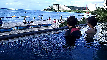pc110175.mov_thumb.jpg